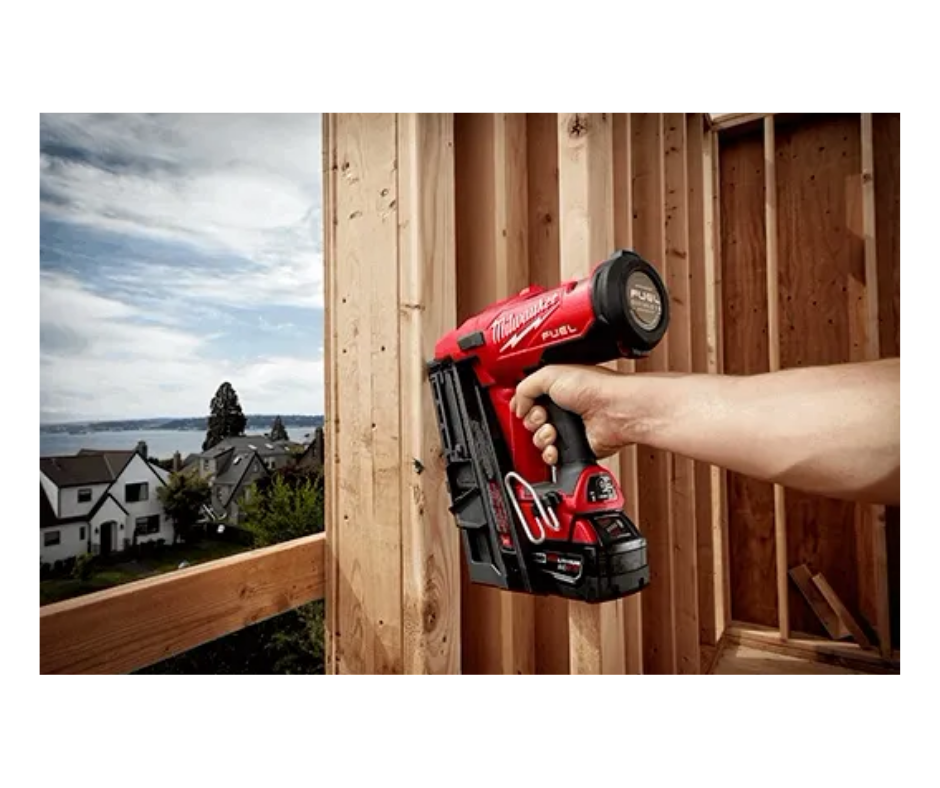 Clavadora De Armazón Milwaukee 2745-20 Usado - Amaru Comercializadora