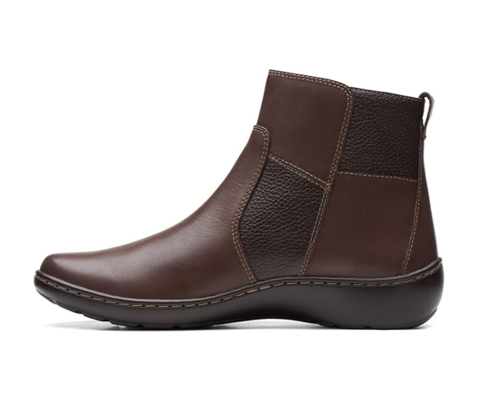 Botín Para Dama, Clarks, Cora Grace, Casual, Café - Amaru Comercializadora
